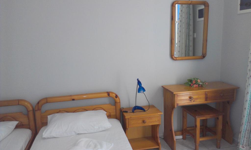 Iro Apartments Ajíasz Fotinísz-part Szoba fotó