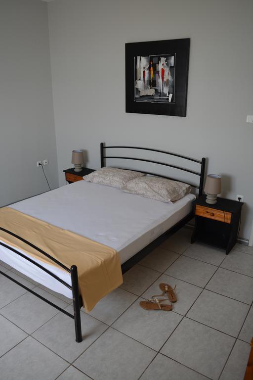 Iro Apartments Ajíasz Fotinísz-part Kültér fotó